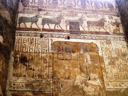 30 Esna tempel binnen