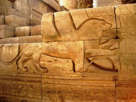 25 Kom Ombo