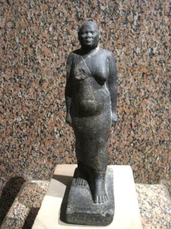 Aswan museum 090