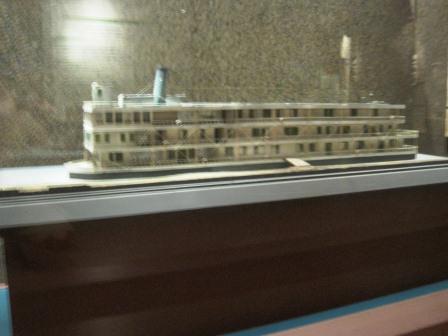 Aswan museum 220