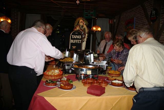 De feestavond 16