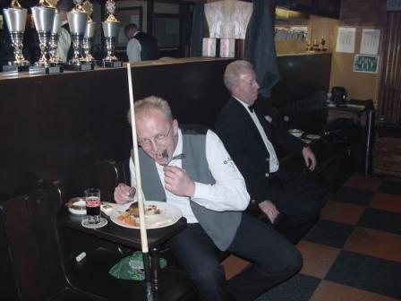24 Herman heeft honger