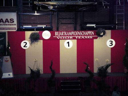 11 Het ereschavot