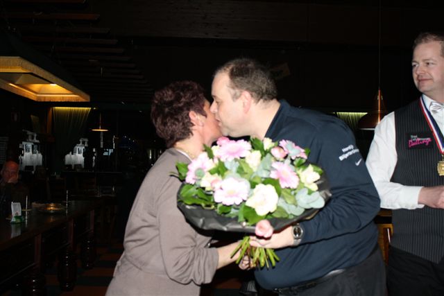 Doortje werd verrast met een bloemstuk 3