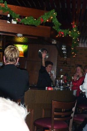 35 Bardames
