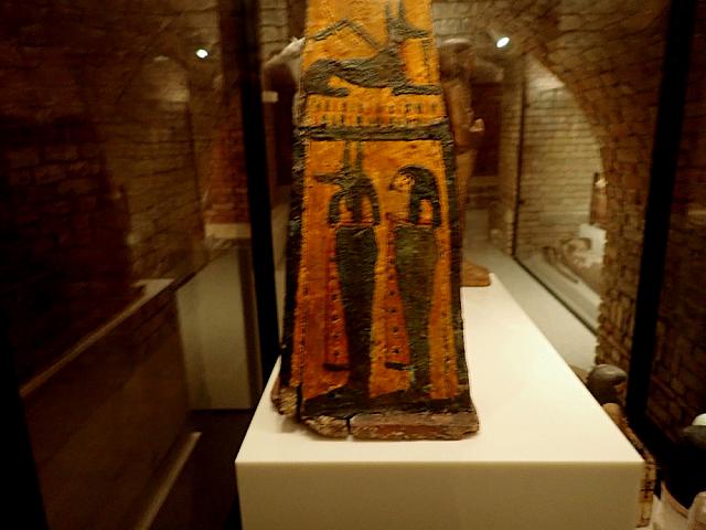 Shabti met Ba-vogel, één van de 3 zielen van de overledene (Hout)