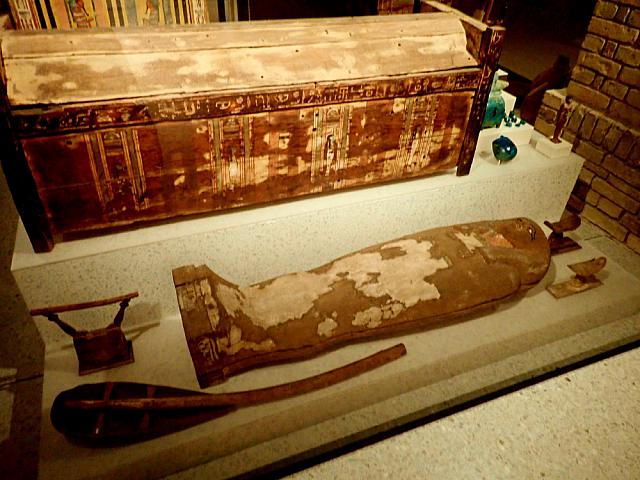 Cultuskamer van Amenhotep en zijn vrouw Renenutet. Uit opgravingen en de collectie Khashaba, Assiut