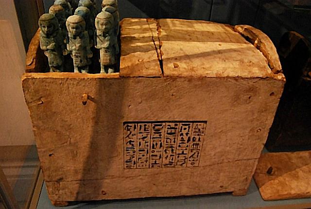 P1180372-BM shabti ankhefenkhons.Vivid