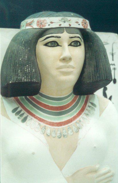 19c. Nofret
