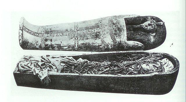 03 Mummiekist en mummie van Amenhotep I Museum Cairo