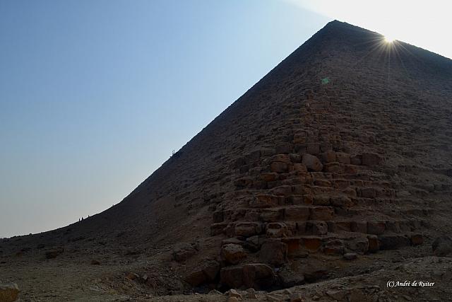 De rode piramide
