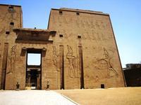 005 Edfu tempel