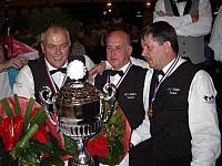 09 De kampioenen met vlnr Jan, Theo en Ben