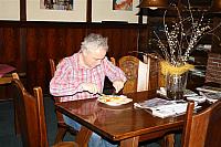 Eric laat het zich smaken