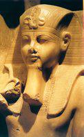 027. Beeld van Albast detail Amenhotep III